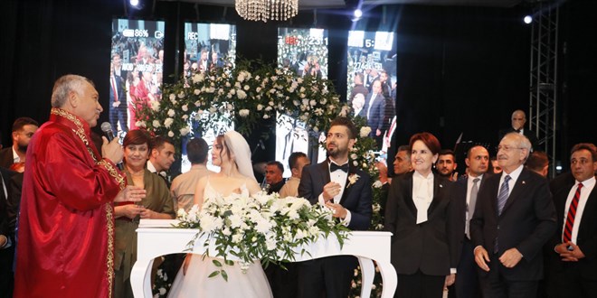 Kılıçdaroğlu ve Akşener Adana’da bir araya geldi