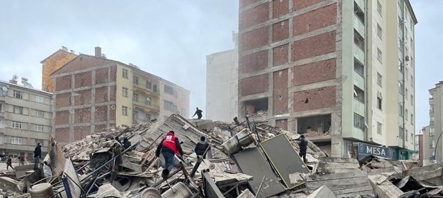 AFAD: Can kaybı 3 bin 703 oldu