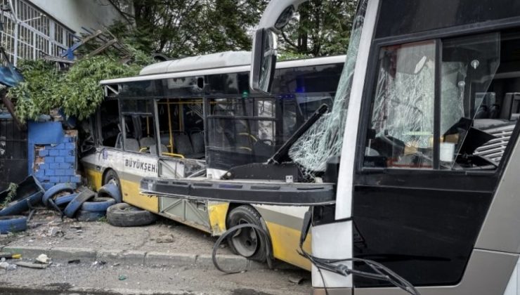 Bursa’da servis aracı ile otobüsü çarpıştı!