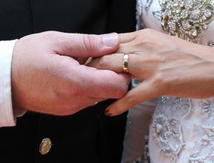 Aile ve Sosyal Hizmetler Bakanlığı’ndan evlilik kredisi uyarısı