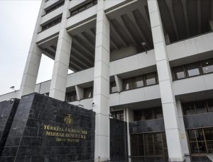 Merkez Bankası’ndan seçici kredi ve miktarsal sıkılaştırma adımları