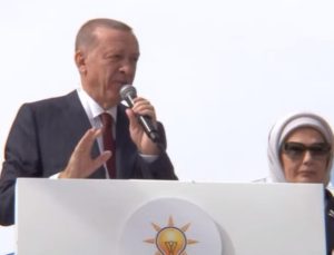 Cumhurbaşkanı Erdoğan: Siyasette öncü olacak kurmay kadroyu belirleyeceğiz