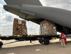 Türkiye’den Gazze’ye 4 uçak dolusu yardım malzemesi