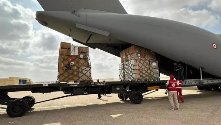 Türkiye’den Gazze’ye 4 uçak dolusu yardım malzemesi