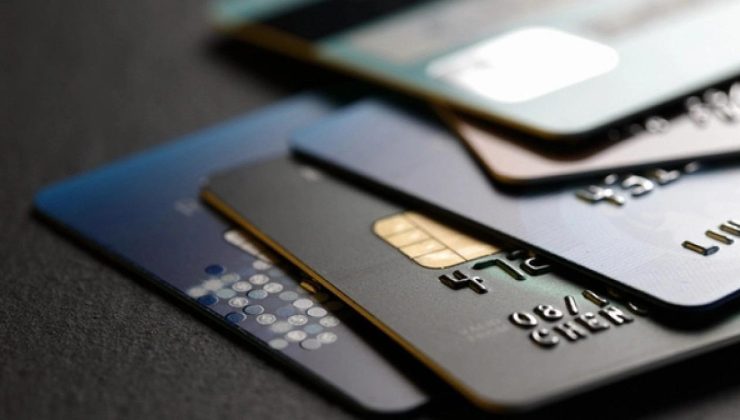 Kredi kartı borcu yüzde 180 yükseldi