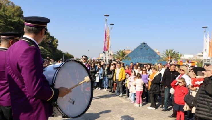 Cumhuriyet’in 101. yılına yakışır kutlama