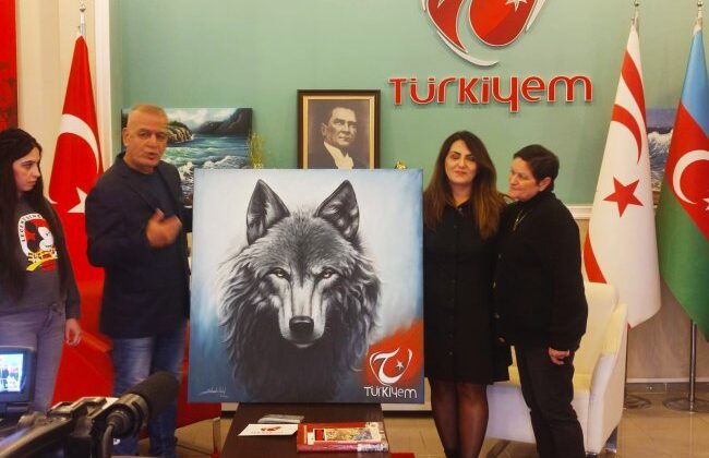 Türk Ressam Muhteşem Bir Bozkurt Yaptı.