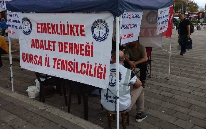 Emeklikte Adalet Arayanların Haklı Davalarında Onların Yanında Olacağız!