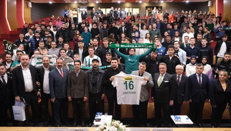 Bursaspor Başkanı Enes Çelik Mudanya Üniversitesi Öğrencilerine Futbolun Değerini Anlattı!