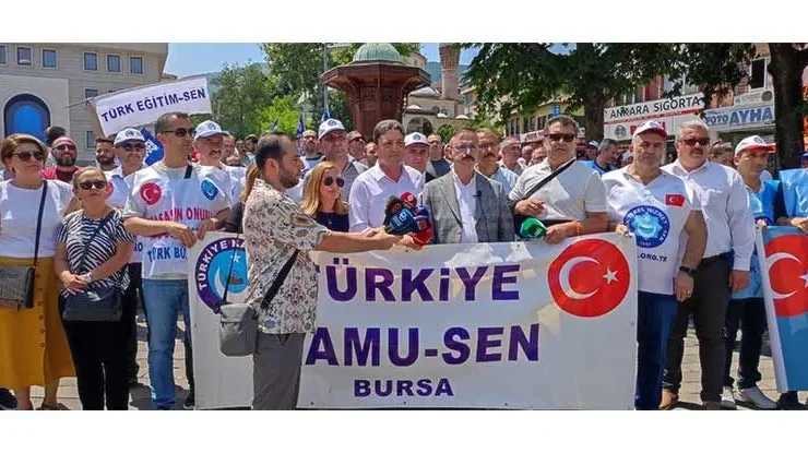 TÜRKİYE KAMUSEN BURSA; “2025 YILI BÜTÇESİ MEMUR VE EMEKLİLERİ MEMNUN EDECEK ŞEKİLDE REVİZE EDİLMELİDİR”