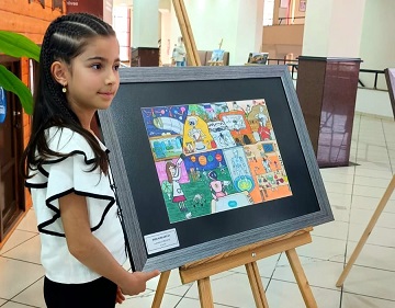 Resim Yarışmalarında ödüllere doymayan gururumuz FATIMA ERVA EREN