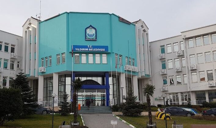 BİR FİNCAN ÇAYLA BİR GELECEK ÖRTÜLEMEZ! YILDIRIM UYUMUYOR – UYUTULUYOR!