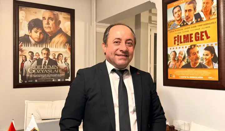 ÖDÜLLÜ YÖNETMEN İHSAN TAŞ’TAN ŞÖHRET OLMAK MI, OYUNCU OLMAK MI?