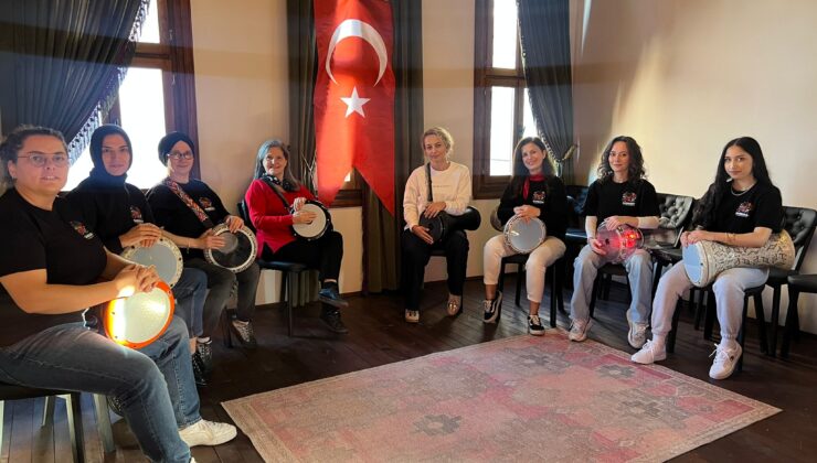 “Cumhuriyet’in Kadınlarıyız!”