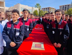 9. Sınıf Öğrencileri Ahilik Töreni ile Meslek Hayatına İlk Adımı Attı