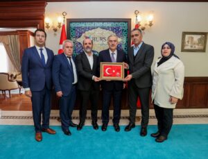 Ziya Sözen ve Heyetinden Bursa Protokolüne Anlamlı Ziyaret