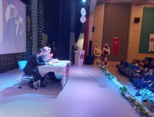 Türk Sağlık-Sen Bursa 2 No’lu Şube Kongresinde Gümbür Gümbür Mesajlar!