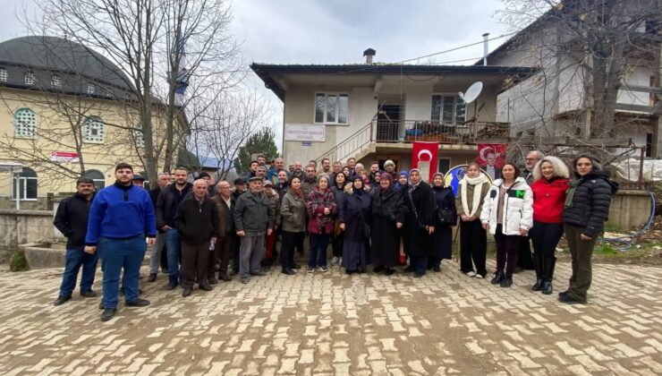 Güneykestane’de Altın Madeni Projesine Karşı Halk Bilgilendirme Toplantısı Düzenlendi