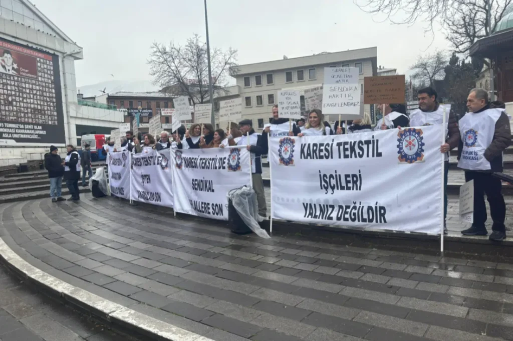 Dayanışma, bu karanlığı yırtacak tek güçtür.