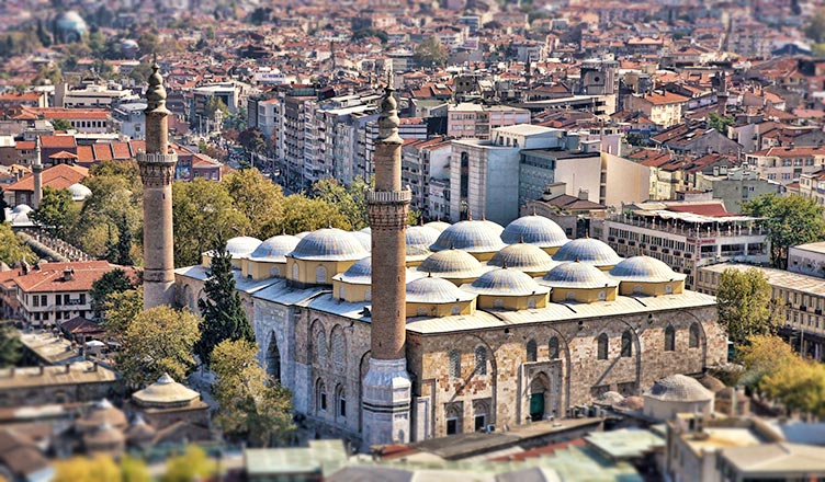 Ulu Cami’de Asırlık Yenileme…