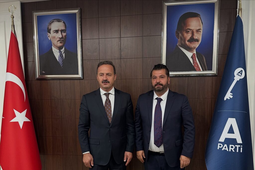 İsmail Demir’den İlçe ve Mahalle Ziyaretleri