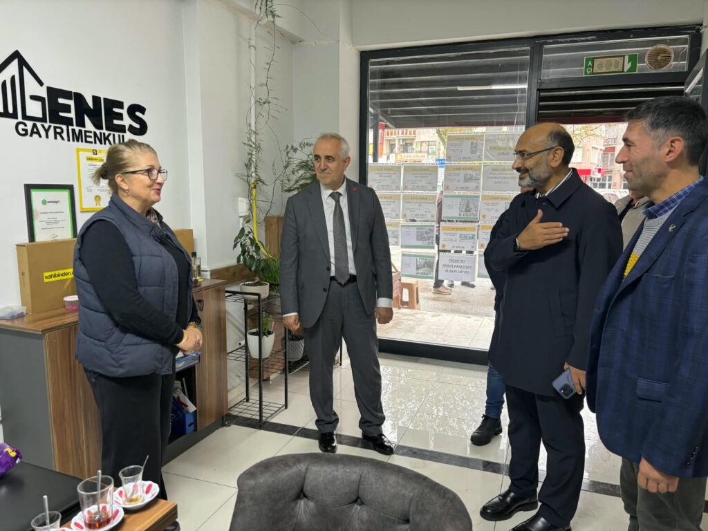 OCAK PARTİSİ NİLÜFER ESKİ İLÇE BAŞKANI BÜLENT KAŞ, YENİDEN REFAH PARTİSİ’NE KATILDI